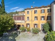 Case e ville in vendita di 342 m²