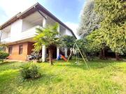 Case e ville in vendita di 343 m² in Via Enrico Toti, 162