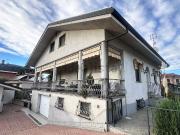 Case e ville in vendita di 347 m² in Via Giacomo Piscina