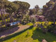 Case e ville in vendita di 348 m² in Via di Prataporci