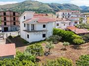 Case e ville in vendita di 350 m² in Corso Scalo Ferroviario