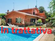 Case e ville in vendita di 350 m² in Largo Olgiata, 15