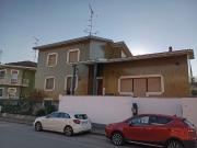 Case e ville in vendita di 350 m² in Via Caduti Nei...
