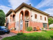 Case e ville in vendita di 350 m² in Via Carlo del Prete