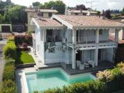 Case e ville in vendita di 350 m² in Via Cesare Battisti