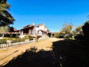 Case e ville in vendita di 350 m² in Via di Ponte Valle...