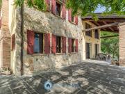 Case e ville in vendita di 350 m² in Via Fontanelle