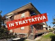 Case e ville in vendita di 350 m² in Via G. Medici