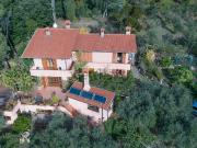 Case e ville in vendita di 350 m² in Via Gignola, 51