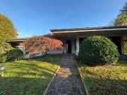 Case e ville in vendita di 350 m² in Via Massimo D&apos...