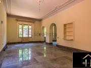 Case e ville in vendita di 350 m² in Via Milano