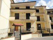 Case e ville in vendita di 350 m² in Via Nerone, 7