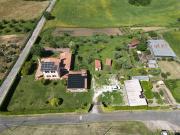 Case e ville in vendita di 350 m² in Via Perella, 24