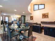 Case e ville in vendita di 350 m² in Via Roma