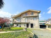 Case e ville in vendita di 350 m² in Via Sant&apos...