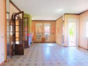 Case e ville in vendita di 351 m² in Via Castel San Vincenzo