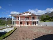 Case e ville in vendita di 351 m² in Via Rocca