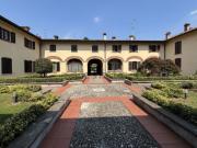 Case e ville in vendita di 353 m² in Via Stanga Busca