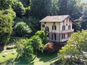 Case e ville in vendita di 354 m²