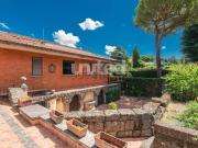 Case e ville in vendita di 356 m² in Via di salé