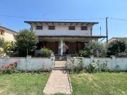 Case e ville in vendita di 356 m² in Via Romea Sud, 342