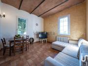 Case e ville in vendita di 357 m² in Strada Jolanda...