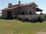 Case e ville in vendita di 358 m² in Via Cassia Cimina