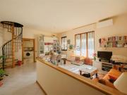 Case e ville in vendita di 360 m²