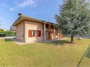 Case e ville in vendita di 360 m²