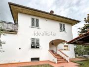 Case e ville in vendita di 360 m²