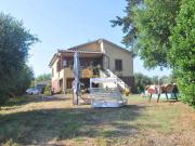 Case e ville in vendita di 360 m² in Via Aia Vecchia