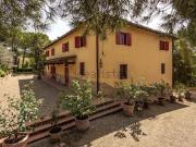 Case e ville in vendita di 360 m² in Via Amedeo Bassi, 4