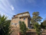 Case e ville in vendita di 360 m² in Via Amilcare Rossi