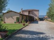 Case e ville in vendita di 360 m² in Via Aurelia