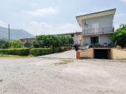 Case e ville in vendita di 360 m² in Via Bersaglio, 18