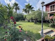 Case e ville in vendita di 360 m² in Via Calcara