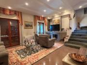 Case e ville in vendita di 360 m² in Via del Casale...