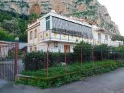 Case e ville in vendita di 360 m² in Via Efebo