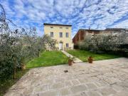 Case e ville in vendita di 360 m² in Via Immagine...