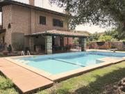 Case e ville in vendita di 360 m² in Via Loredano Bizzali