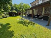 Case e ville in vendita di 362 m² in Via Alessandro Manzoni