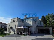 Case e ville in vendita di 365 m² in Via Pasubio, 5