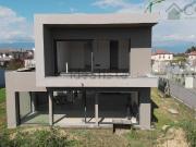 Case e ville in vendita di 366 m²