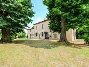 Case e ville in vendita di 369 m² in Via Ravegnana