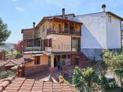 Case e ville in vendita di 370 m² in Località Caioncola