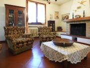 Case e ville in vendita di 370 m² in Via Errico Petrella