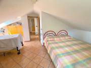 Case e ville in vendita di 370 m² in Via Monade, 49