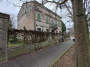 Case e ville in vendita di 375 m²