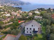 Case e ville in vendita di 375 m² in Via ai Castagneti