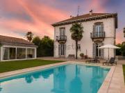 Case e ville in vendita di 377 m²